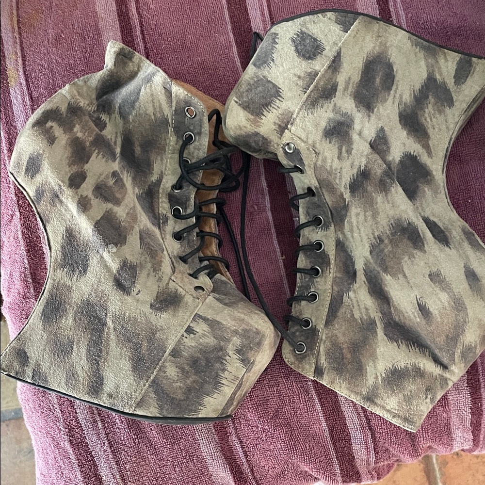 Jeffrey Campbell  flash $49